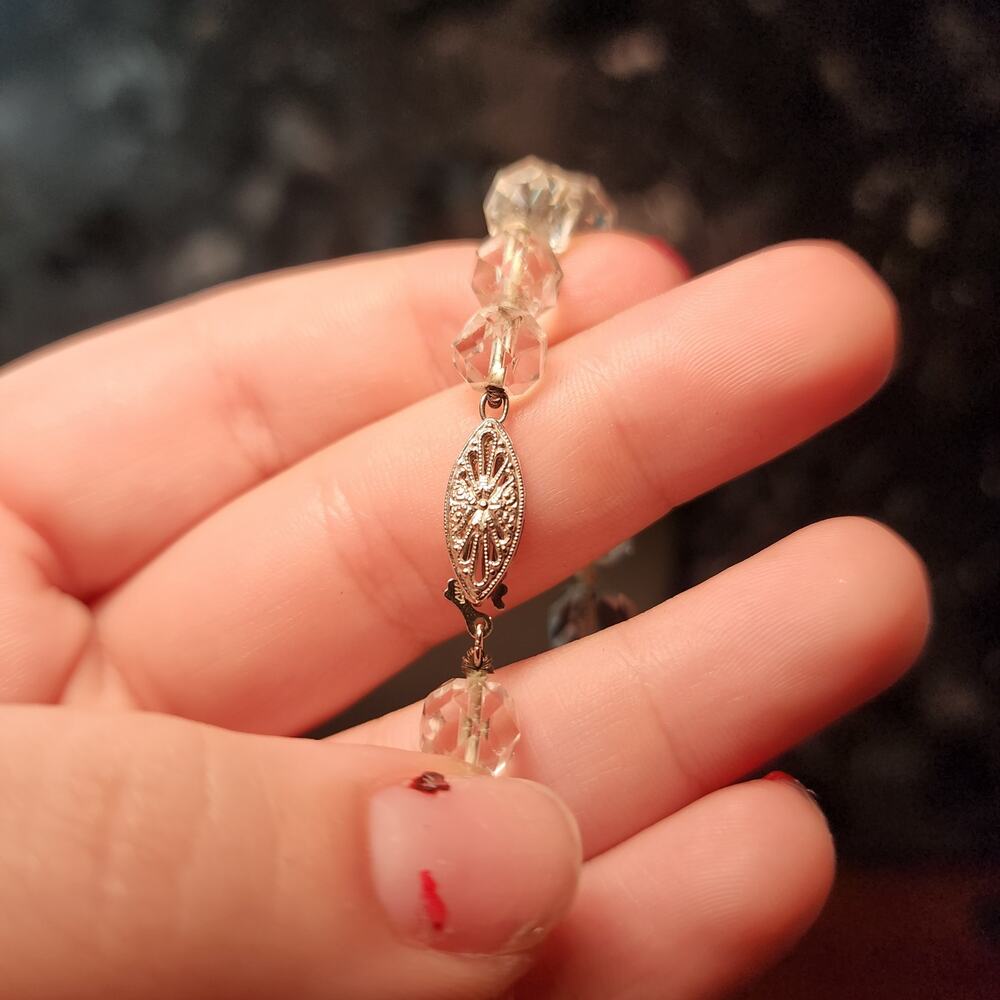 Vtg Faceted Quartz Crystal Graduated Hand Knotted Necklace 14K White Gold Clasp - Picture 3 of 10